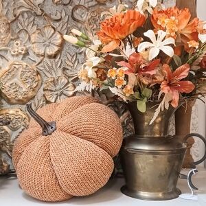 Meet your Posher, Kara